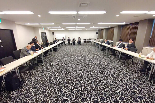 日合商　第4回理事会＝2月5日＝